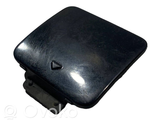 Vilkšanas āķa vāciņš bamperī