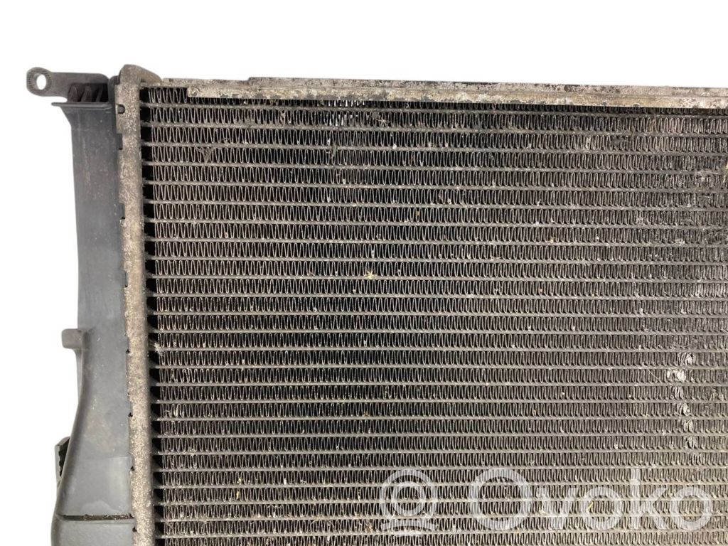 Coolant radiator