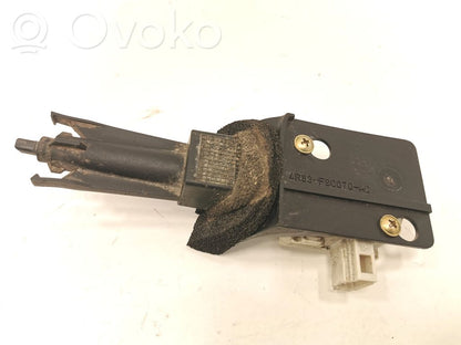 Degvielas tvertnes elektriskā slēdzene