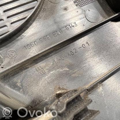 Kāju zonas sānu dekoratīvā apdare