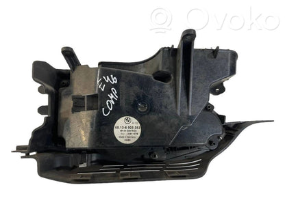 Skaļrunis (-i) aizmugurējā palodzē