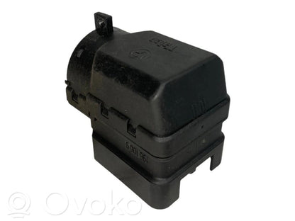 Aizdedzes slēdža kontakti