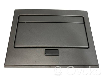 Aizmugurējo vietu apgaismojums