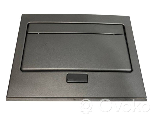 Aizmugurējo vietu apgaismojums