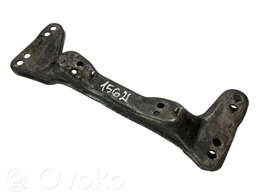 Transmission mounting bracket