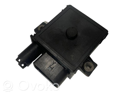 Glow plug relay