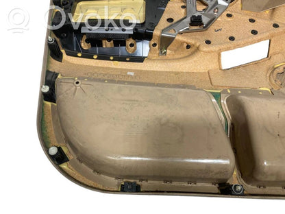 Отделка передней двери