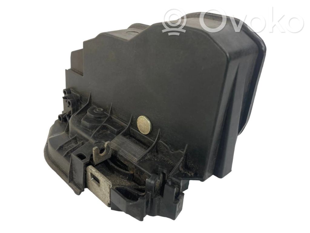 Front lock