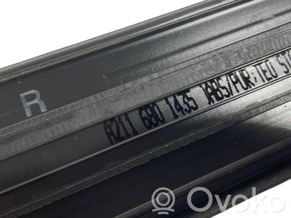 Front sill trim (inner)
