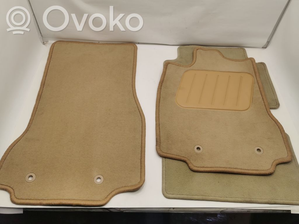Car mat set