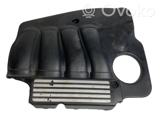 Engine cover (decorative trim)