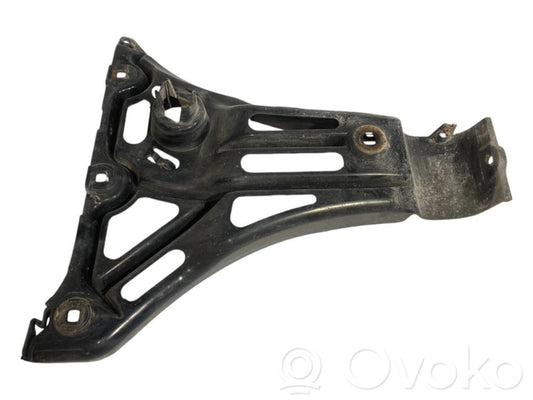 Кронштейн крепления заднего бампера