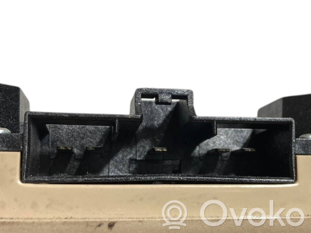 Aizmugurējo vietu apgaismojums