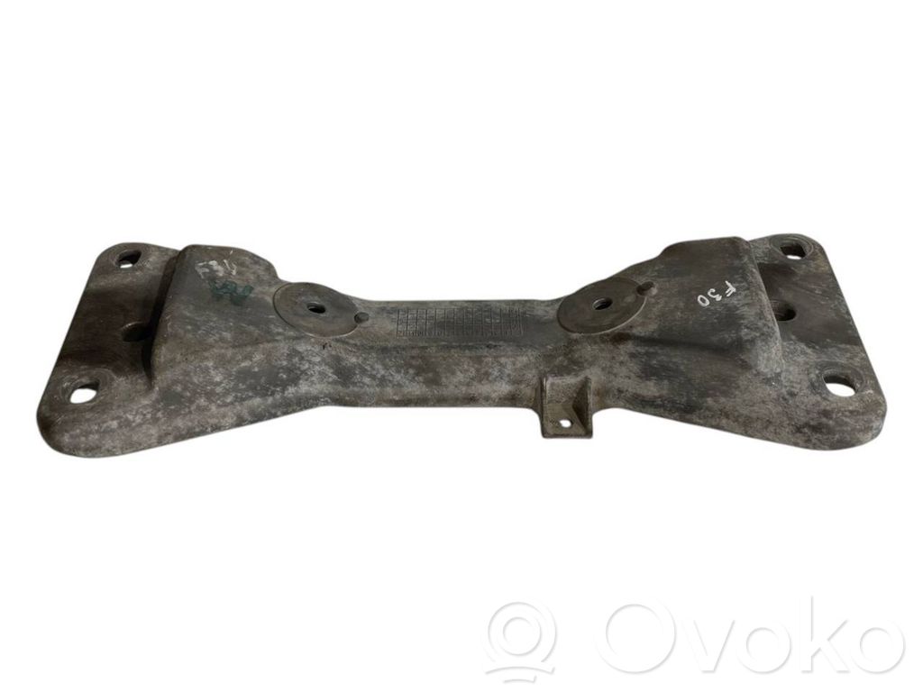 Pārnesumkārbas stiprinājuma kronšteins