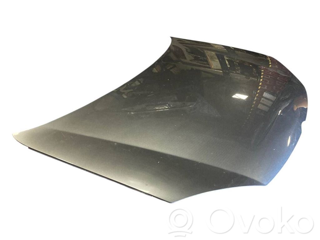 Dzinēja pārsegs (vāks)