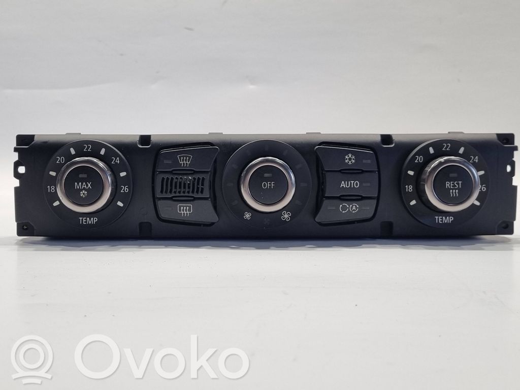 Gaisa kondicioniera / klimata kontroles / salona apsildes vadības bloks (salonā)