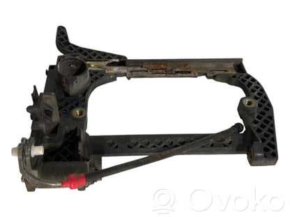 Holder/bracket for external opening handle at the front