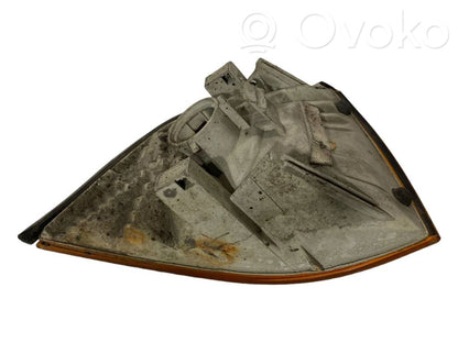 Priekšējais pagrieziena lukturis