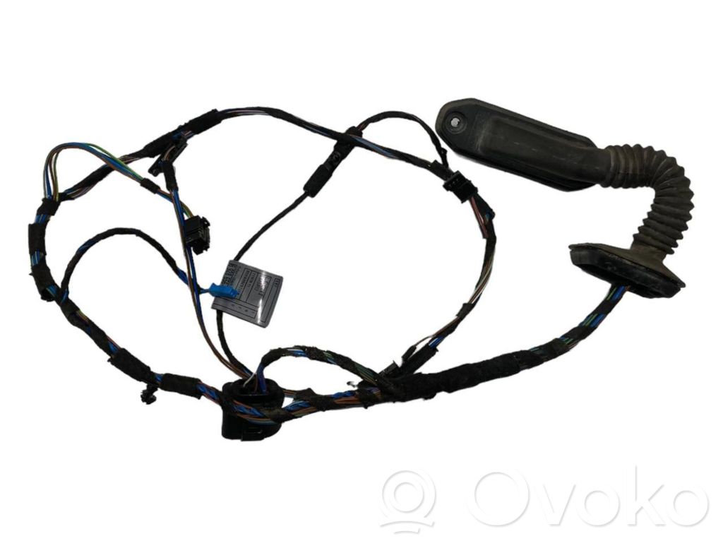 Priekšējo durvju vadu instalācija