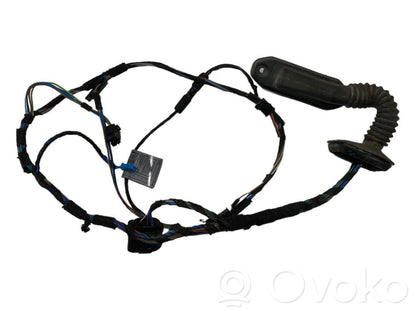 Priekšējo durvju vadu instalācija