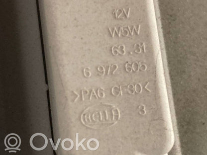 (D) statņa dekoratīvā apdare (augšdaļa)