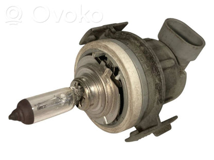 Priekšējā luktura detaļa