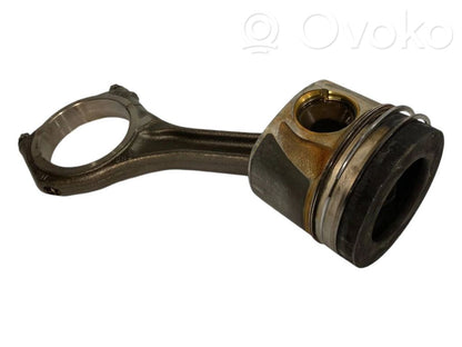 Piston with connecting rod