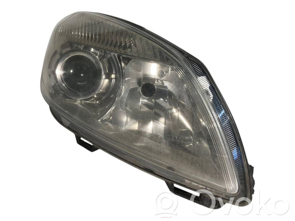 Priekšējais lukturis