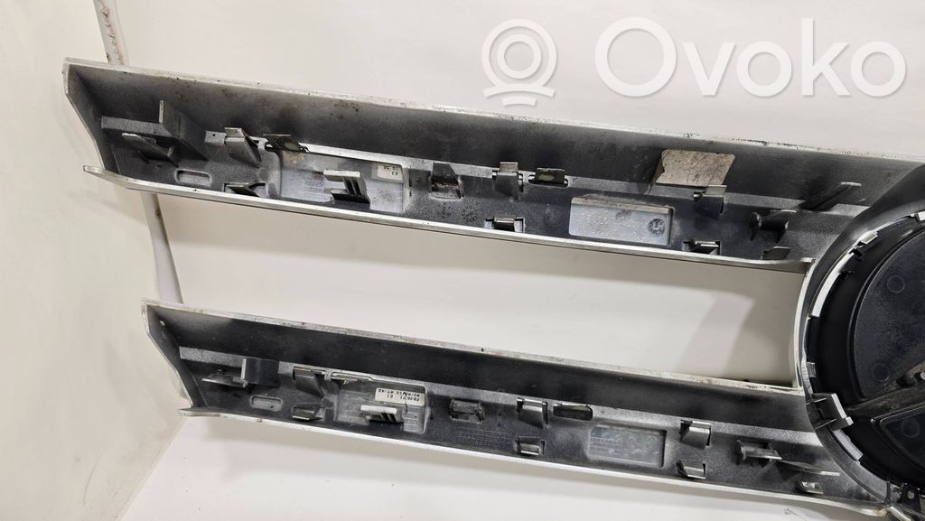 Augšējais režģis