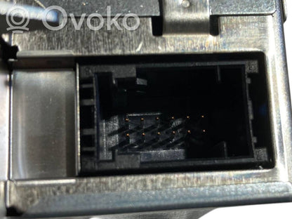 Радио / CD/DVD-плеер / навигация