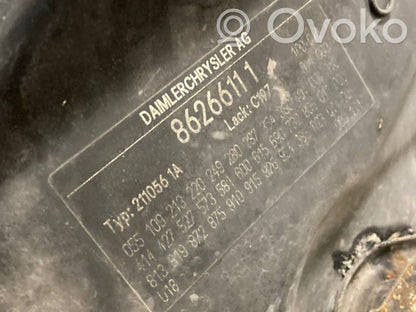 Dzinēja pārsegs (vāks)