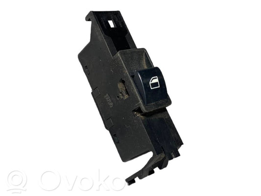 Elektrisko logu slēdzis