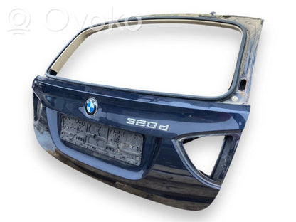 Aizmugurējais pārsegs (bagāžnieks)