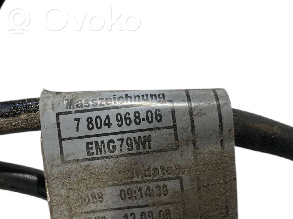 Dzinēja vadu instalācija