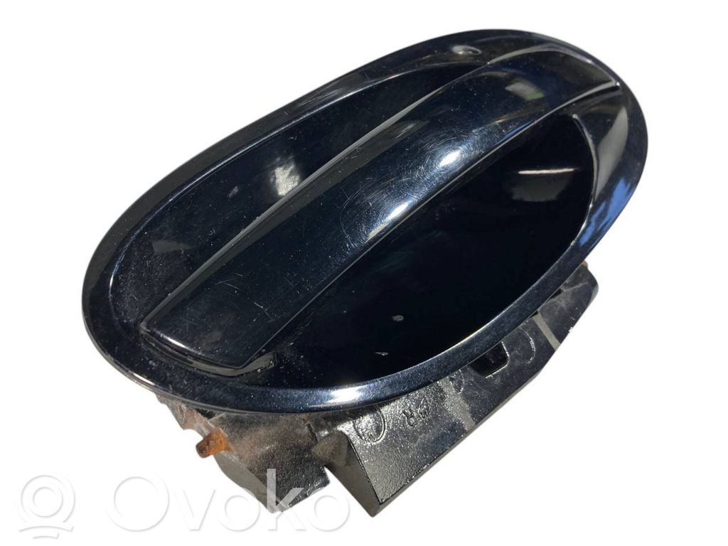 External opening handle