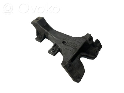 Dzinēja nostiprināšanas stiprinājums-kronšteins