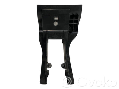 Aizmugurējā sēdekļa sliedīte (-es)