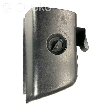 Aizmugurējā luktura detaļa