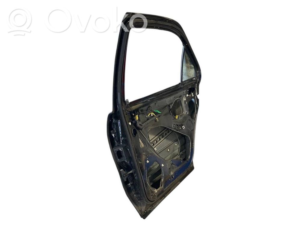 Aizmugurējās durvis