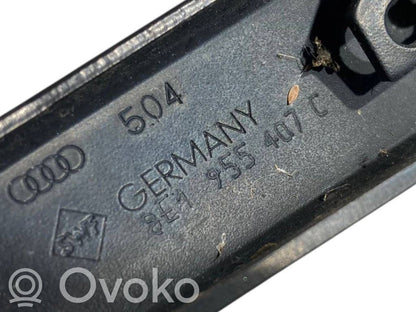 Priekšējā loga tīrītāja kājiņa