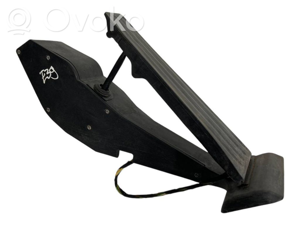 Akseleratora pedālis