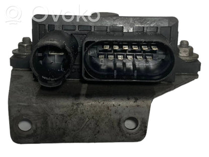 Glow plug relay
