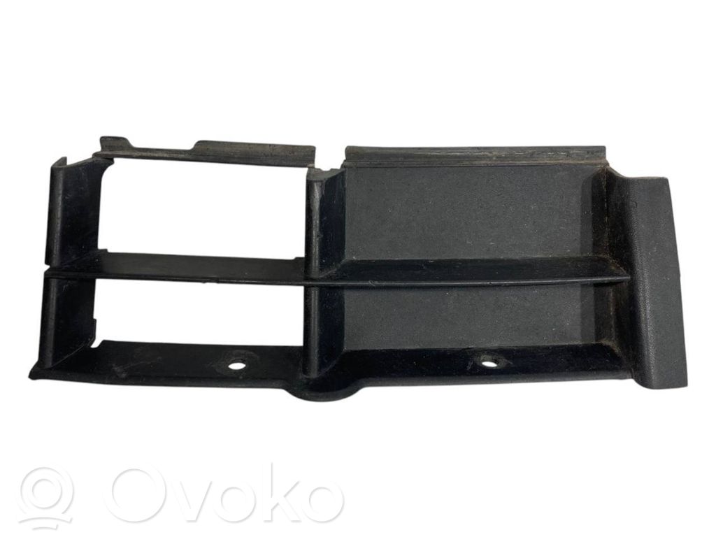 Lower grille (three-piece)