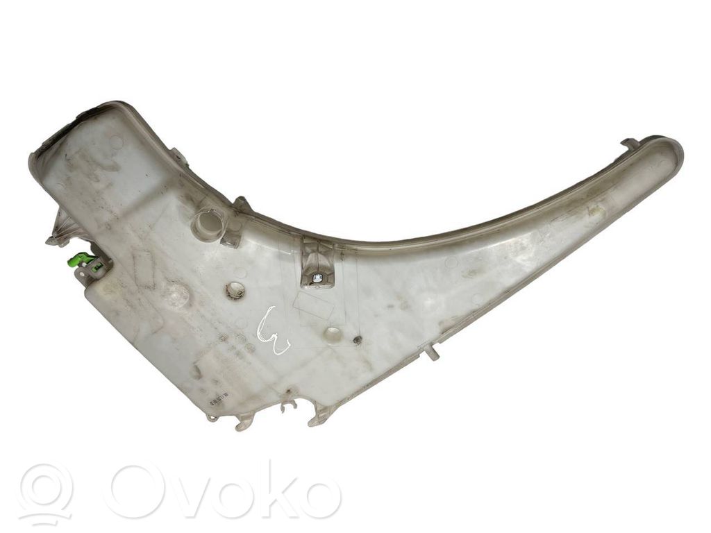 Window fluid tank