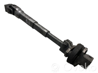 Kardāna / stūres krustsavienojums