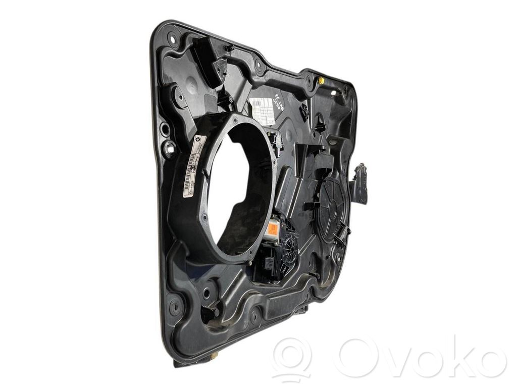 Priekšpusē elektriskā loga pacelšanas mehānisma komplekts