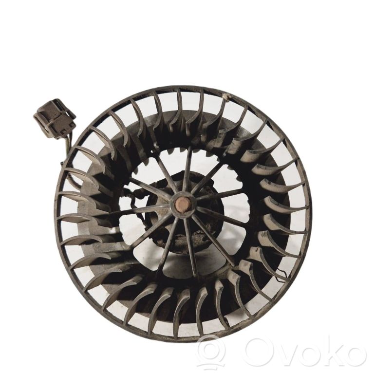 Small radiator fan