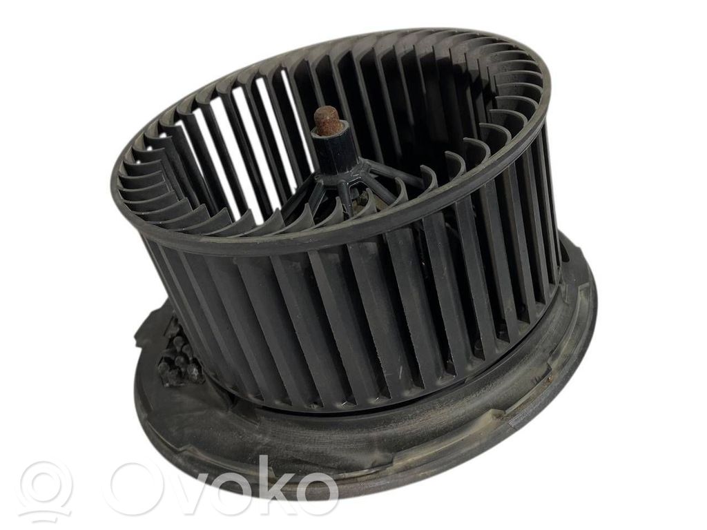 Mazā radiatora ventilators