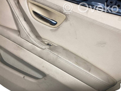 Обивка задней двери