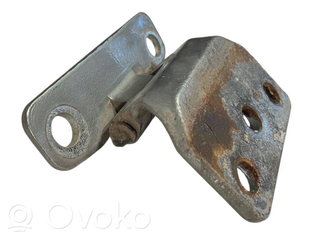 Aizmugurējā pārsega eņģe (-ess)